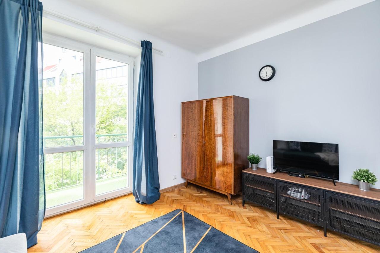 Superapart Zelazna 29 Варшава Экстерьер фото